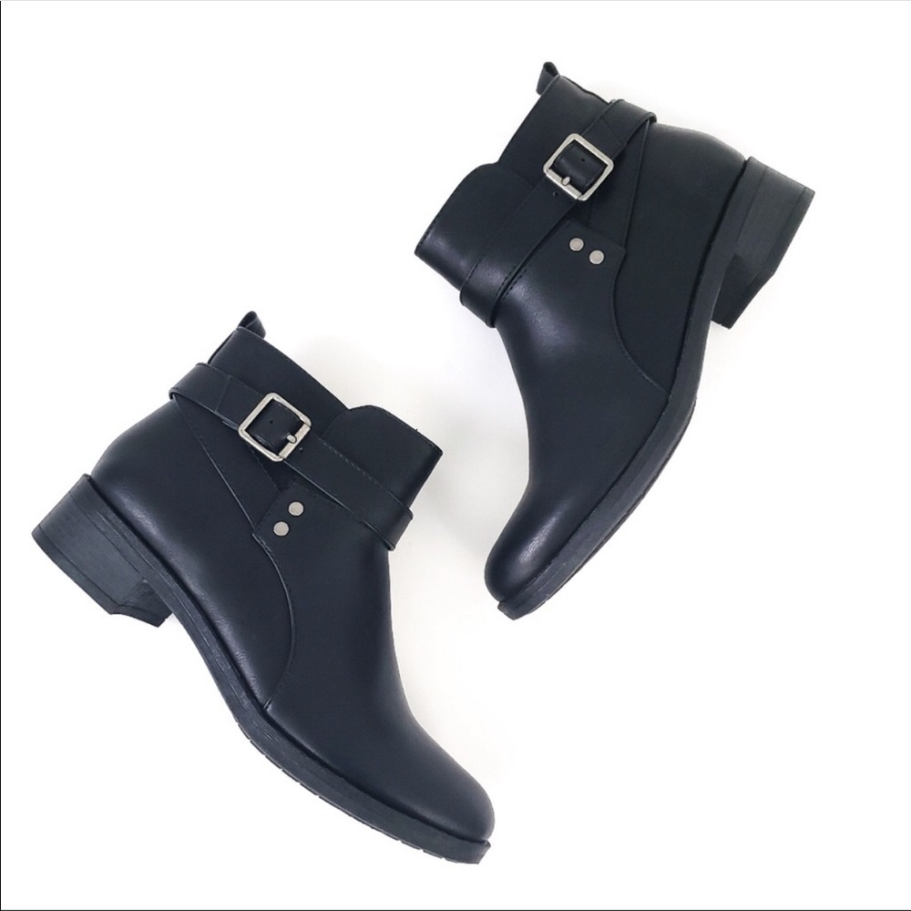 EVa & Zoe Alexa Black Bootie